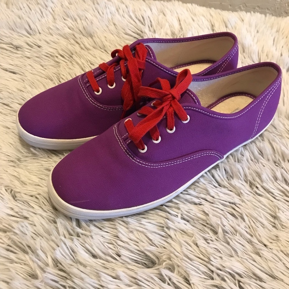 Keds Original Vintage Women’s Canvas Lace up Sneakers Tennis Shoes
